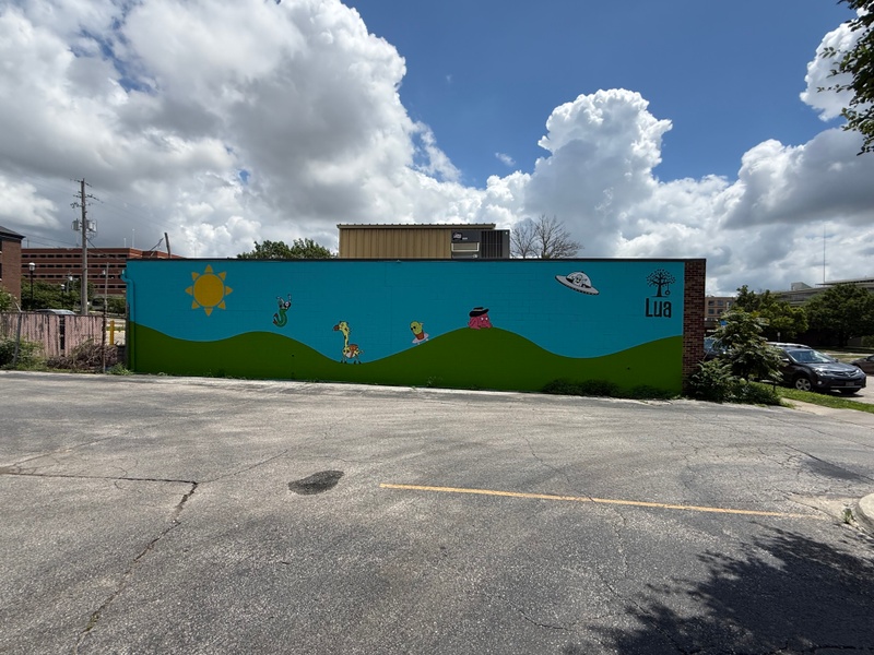 mural in Des Moines by artist unknown.