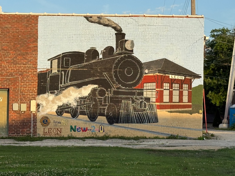 mural in Leon by artist unknown.