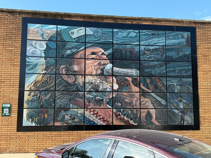 mural in Corydon by artist unknown.