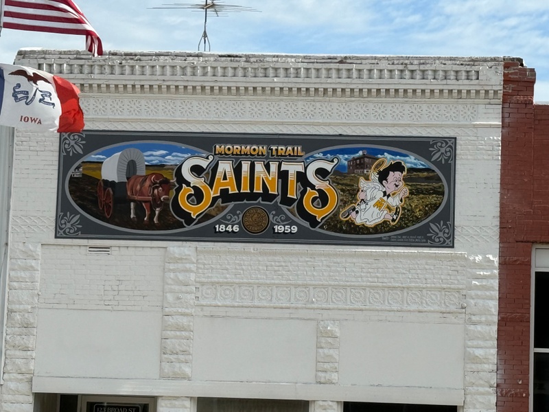 mural in Humeston by artist unknown.