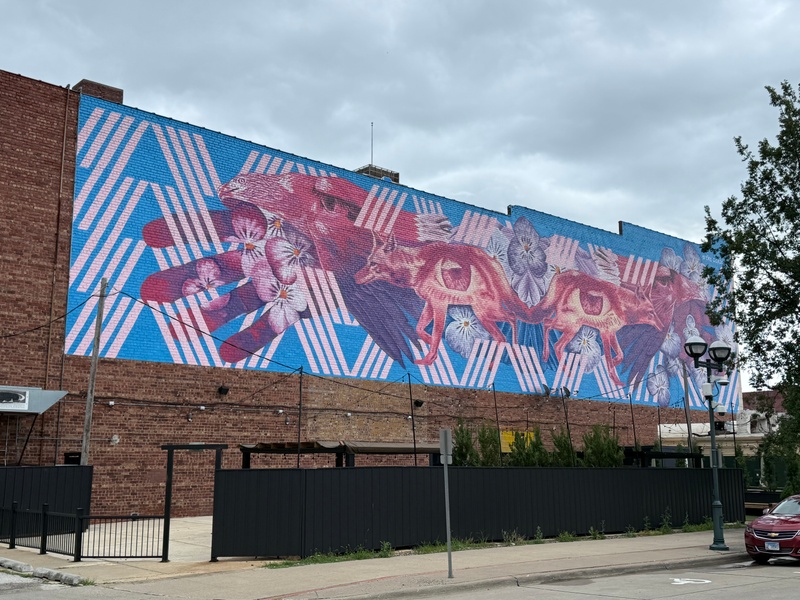 mural in Moline by artist unknown.