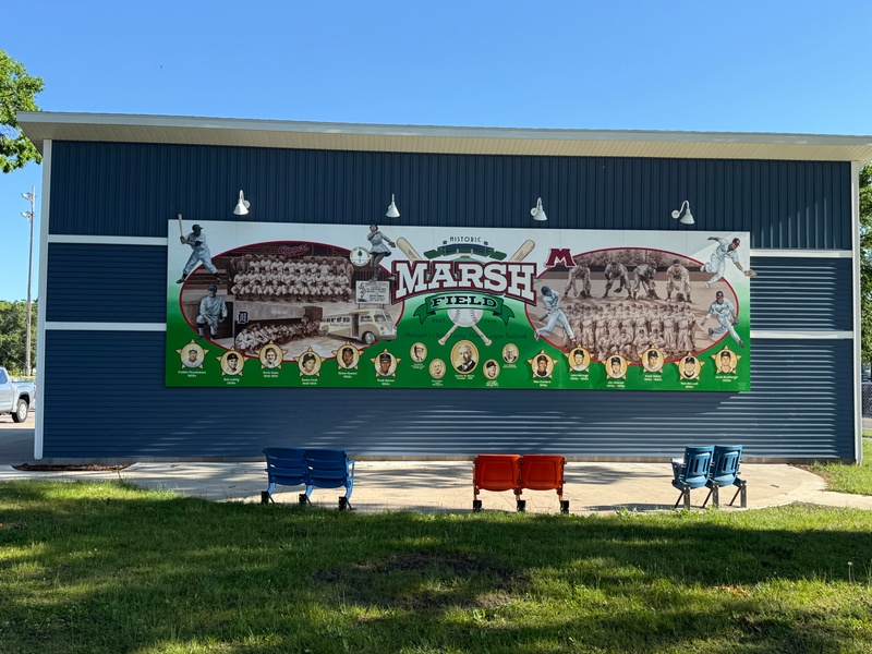 mural in Muskegon by artist unknown.