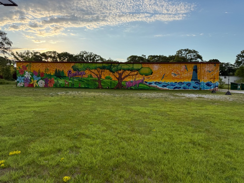 mural in Muskegon by artist unknown.