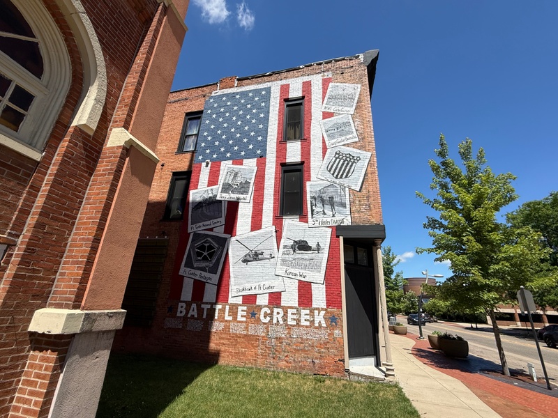 mural in Battle Creek by artist unknown.