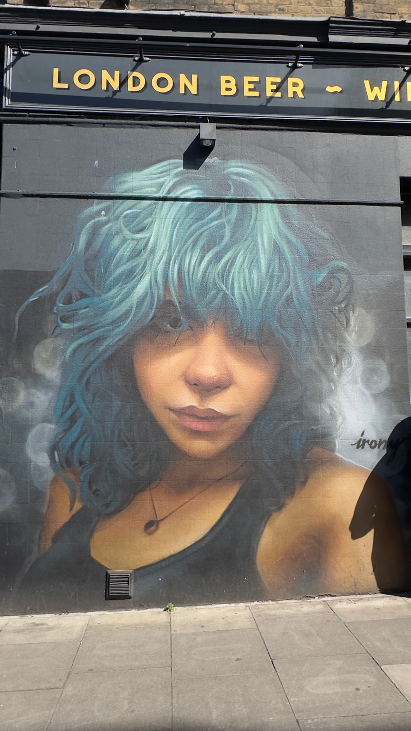 mural in  by artist unknown.
