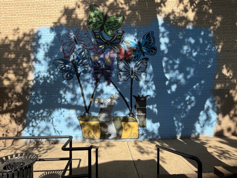 mural in Ashland by artist unknown.