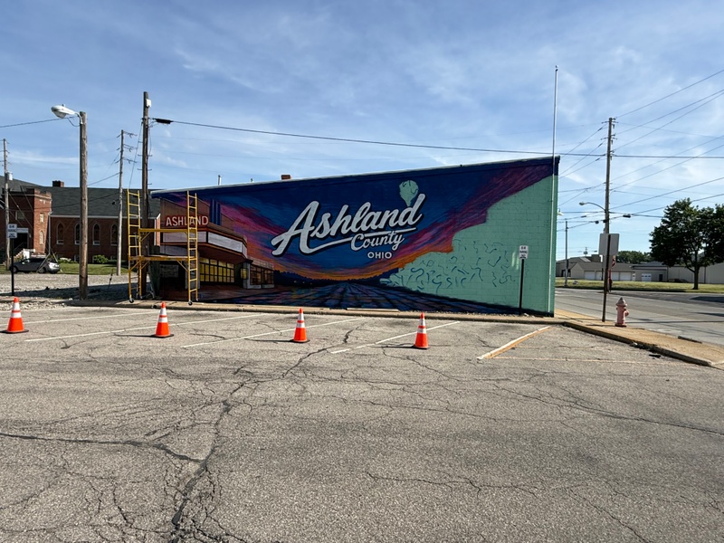 mural in Ashland by artist unknown.