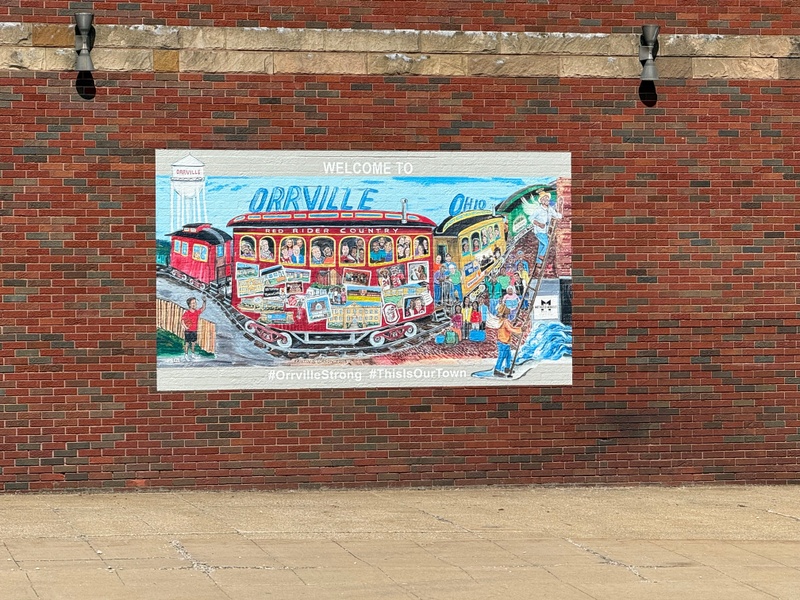 mural in Orrville by artist unknown.