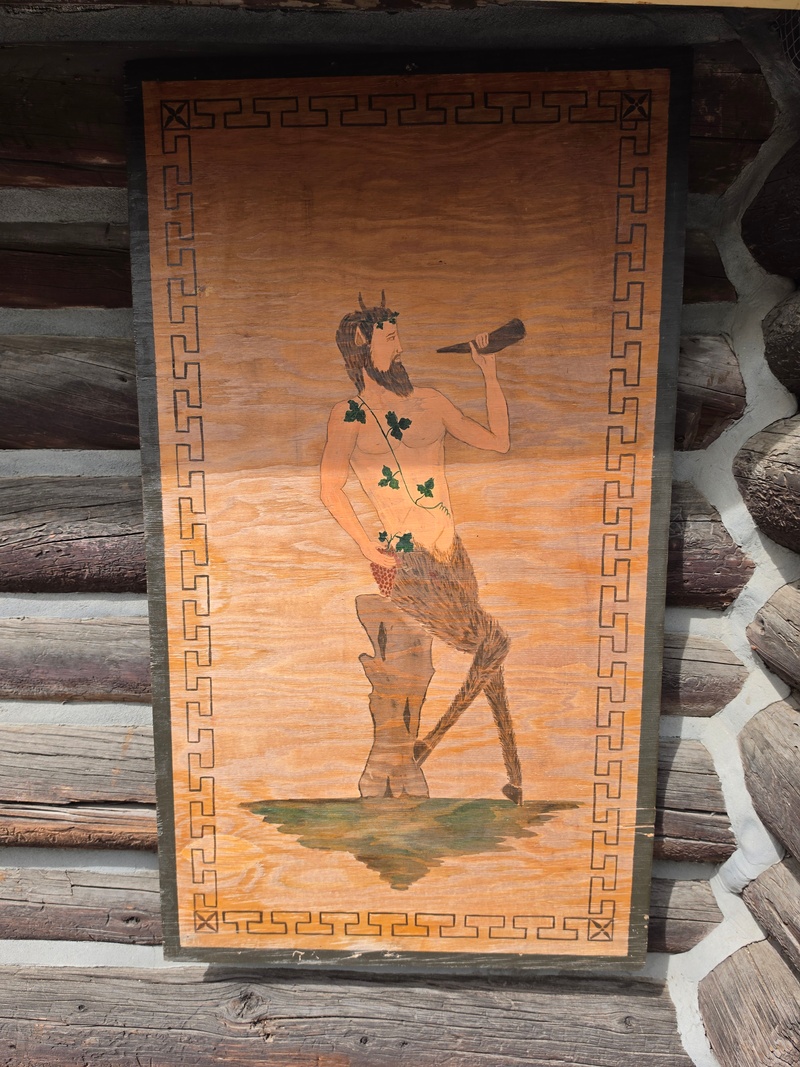 mural in Fairbanks by artist unknown.