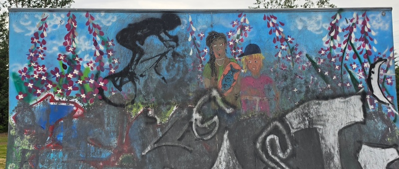 mural in Fairbanks by artist unknown.