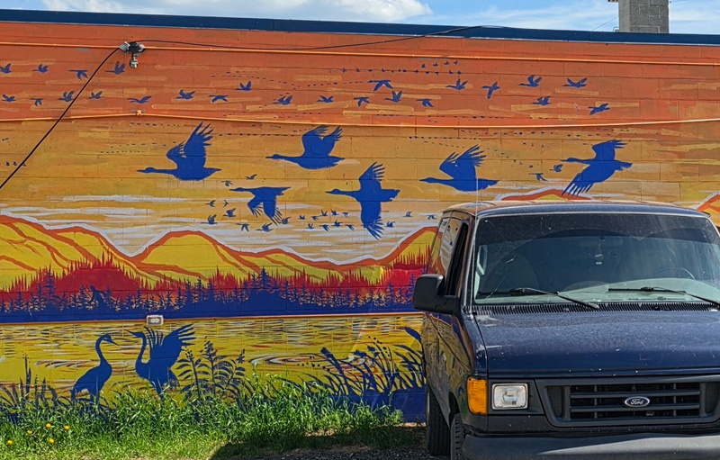 mural in Fairbanks by artist unknown.