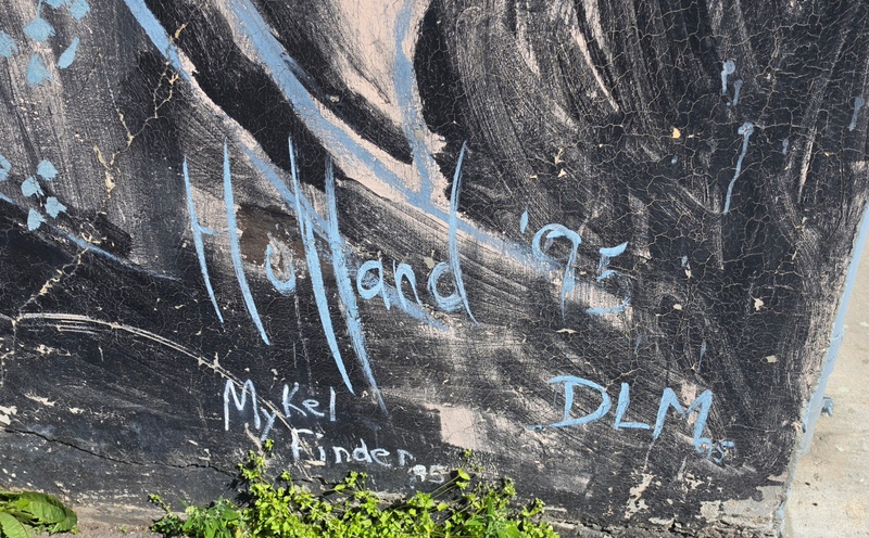 mural in Fairbanks by artist unknown.