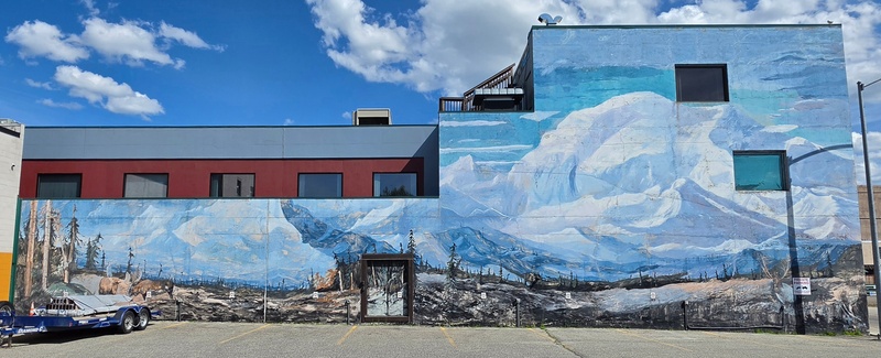 mural in Fairbanks by artist unknown.