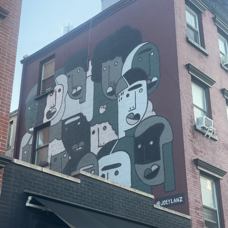 mural in Brooklyn by artist Joe Lanzilotta.