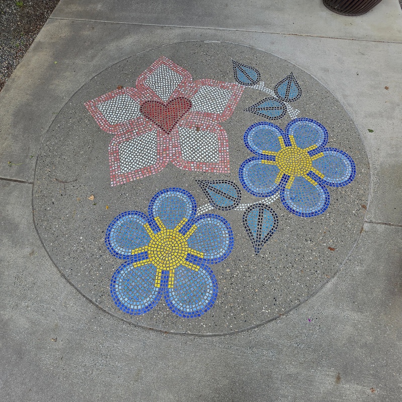 mural in Fairbanks by artist unknown.