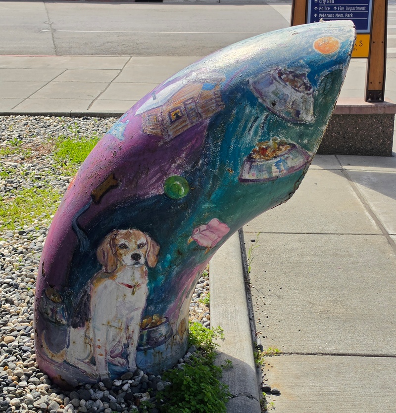 mural in Fairbanks by artist unknown.