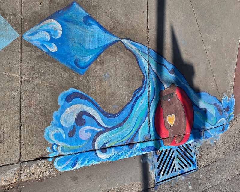 mural in Fairbanks by artist unknown.