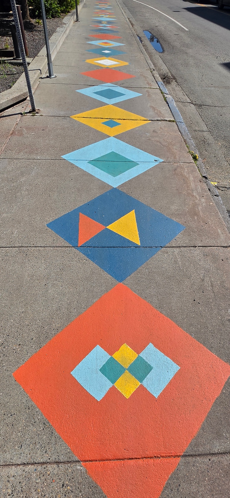 mural in Fairbanks by artist unknown.
