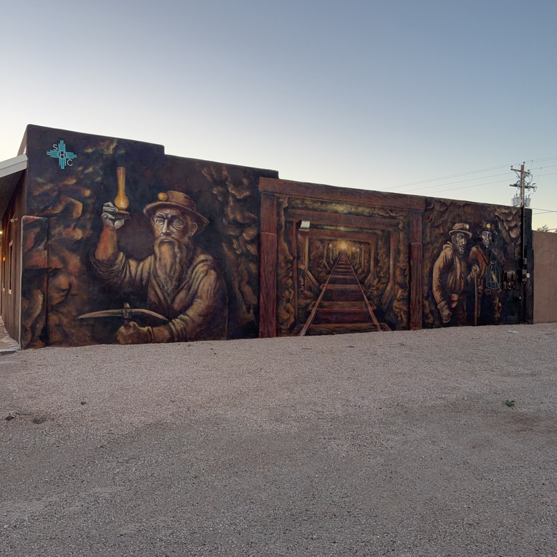 mural in Grants by artist unknown.