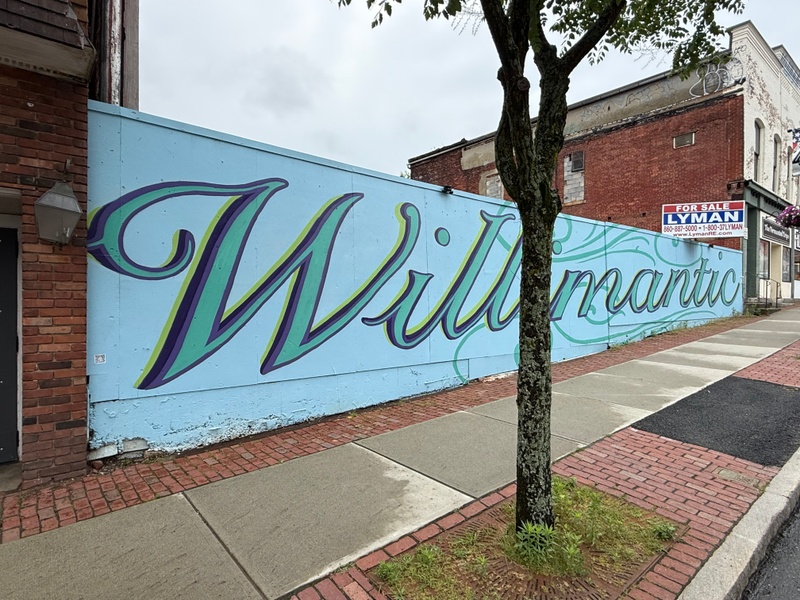 mural in Windham by artist unknown.