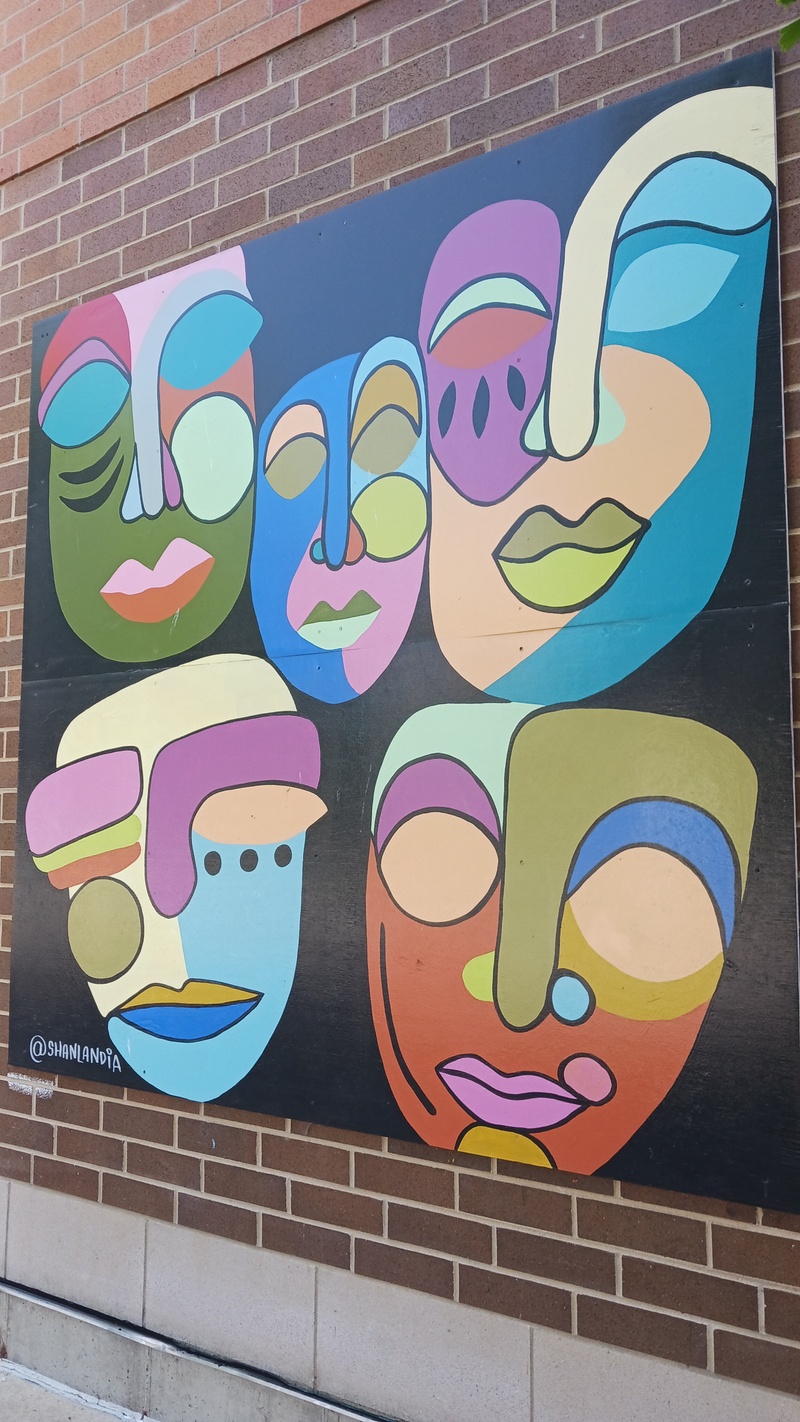 mural in Chicago by artist Shannon Kay Lewis.