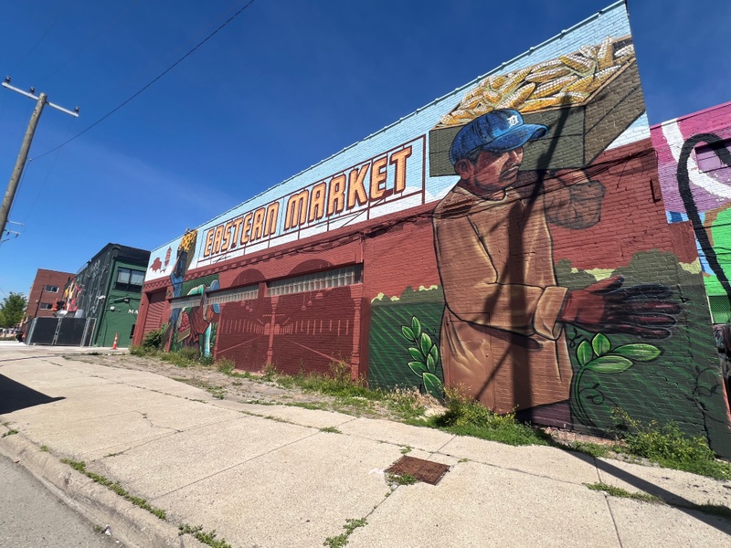 mural in Detroit by artist Freddy Diaz.