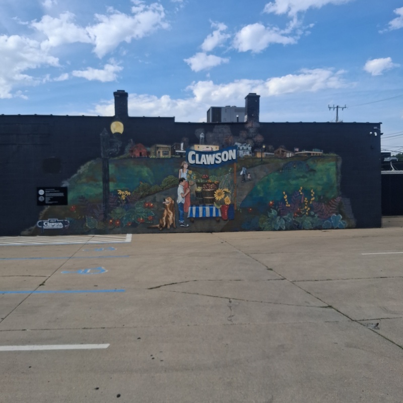 mural in Clawson by artist Ani Garabedian.