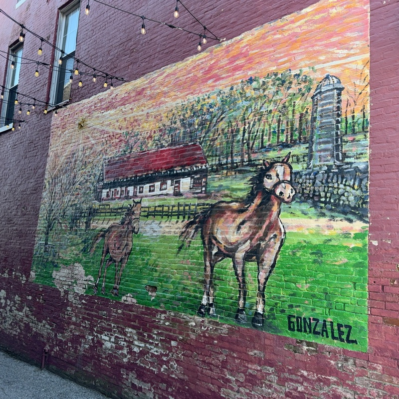 mural in Georgetown by artist unknown.