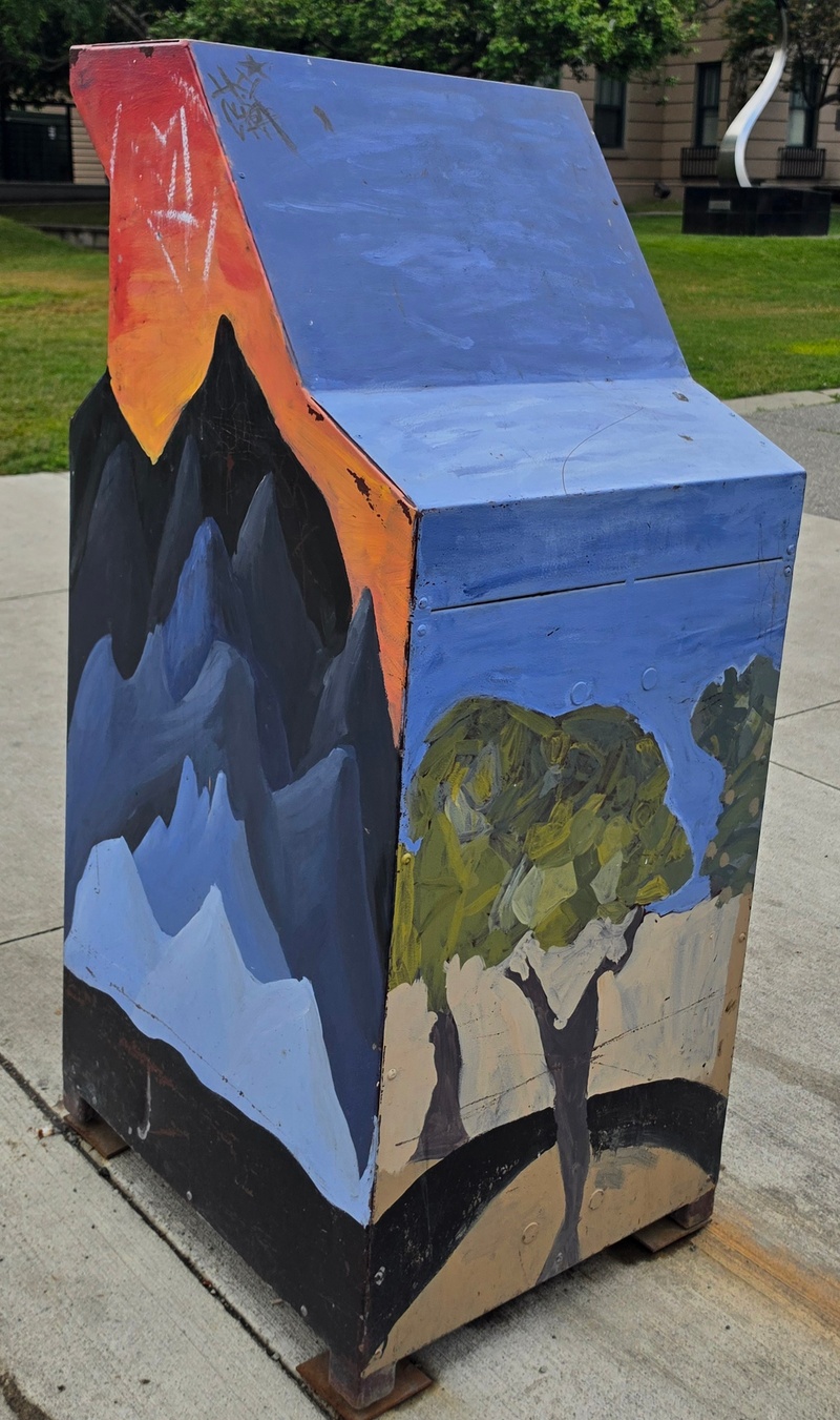 mural in Anchorage by artist unknown.