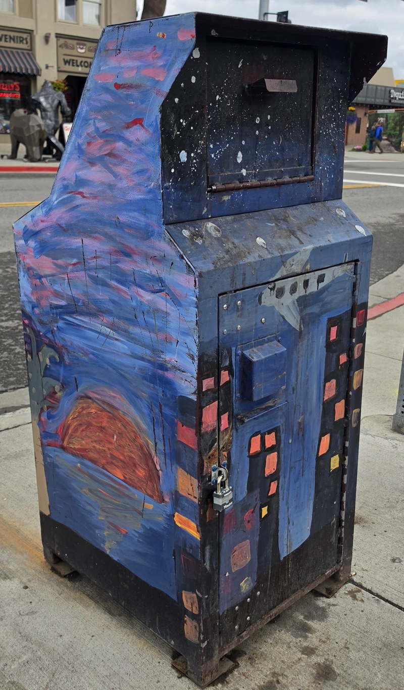 mural in Anchorage by artist unknown.