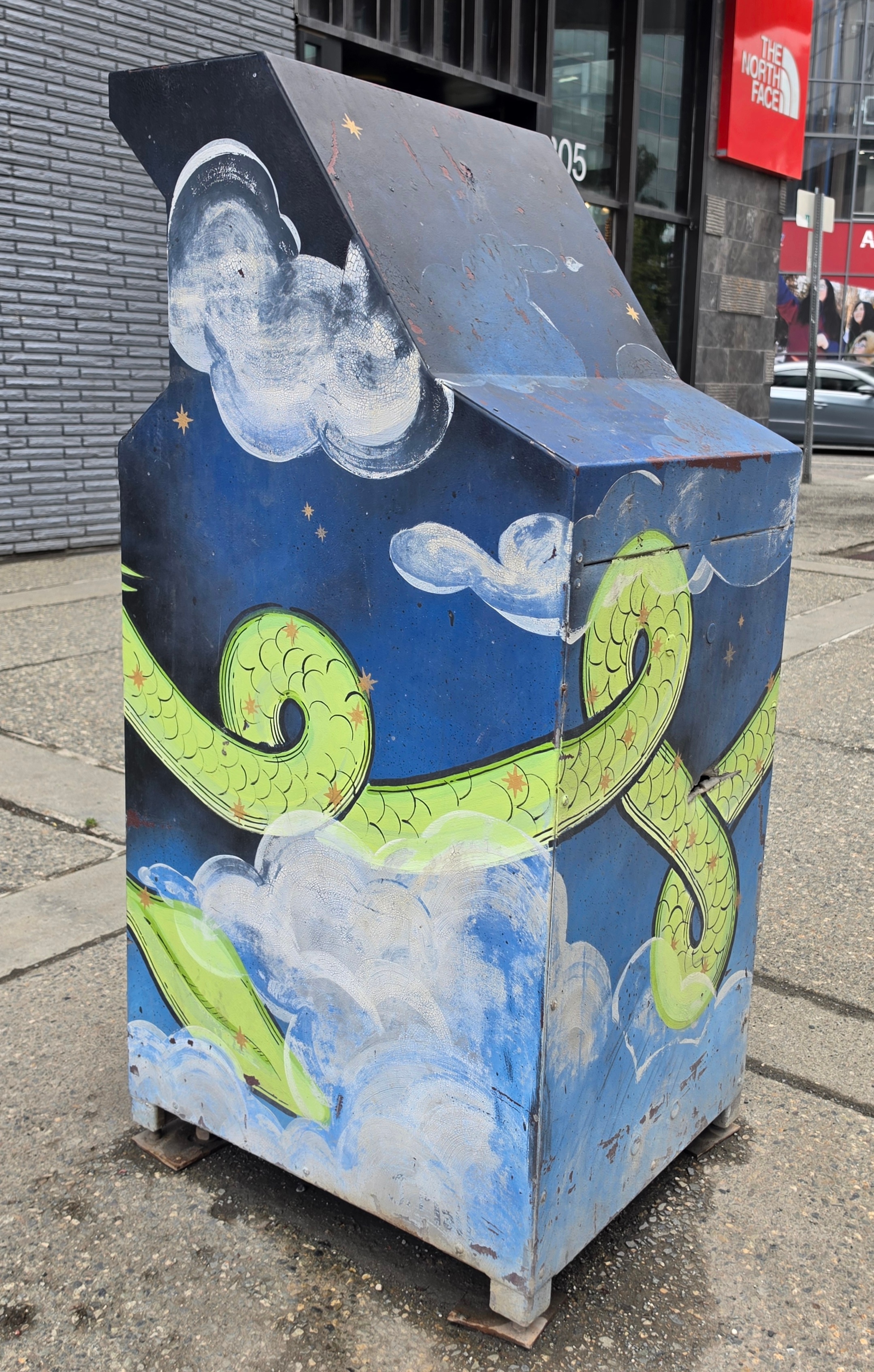 mural in Anchorage by artist unknown.