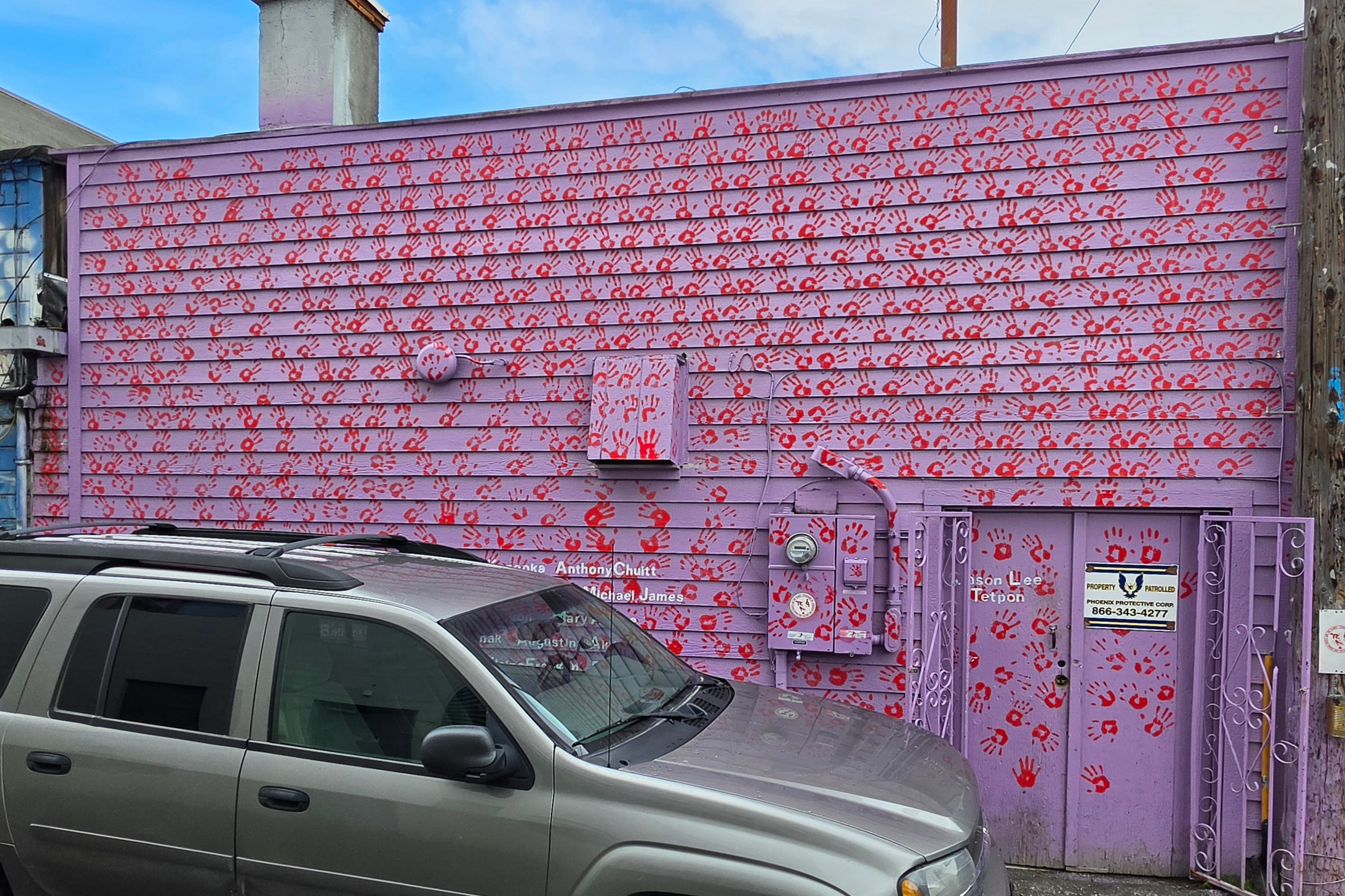 mural in Anchorage by artist unknown.