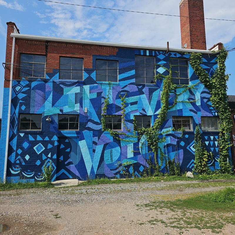 mural in Richmond by artist unknown.