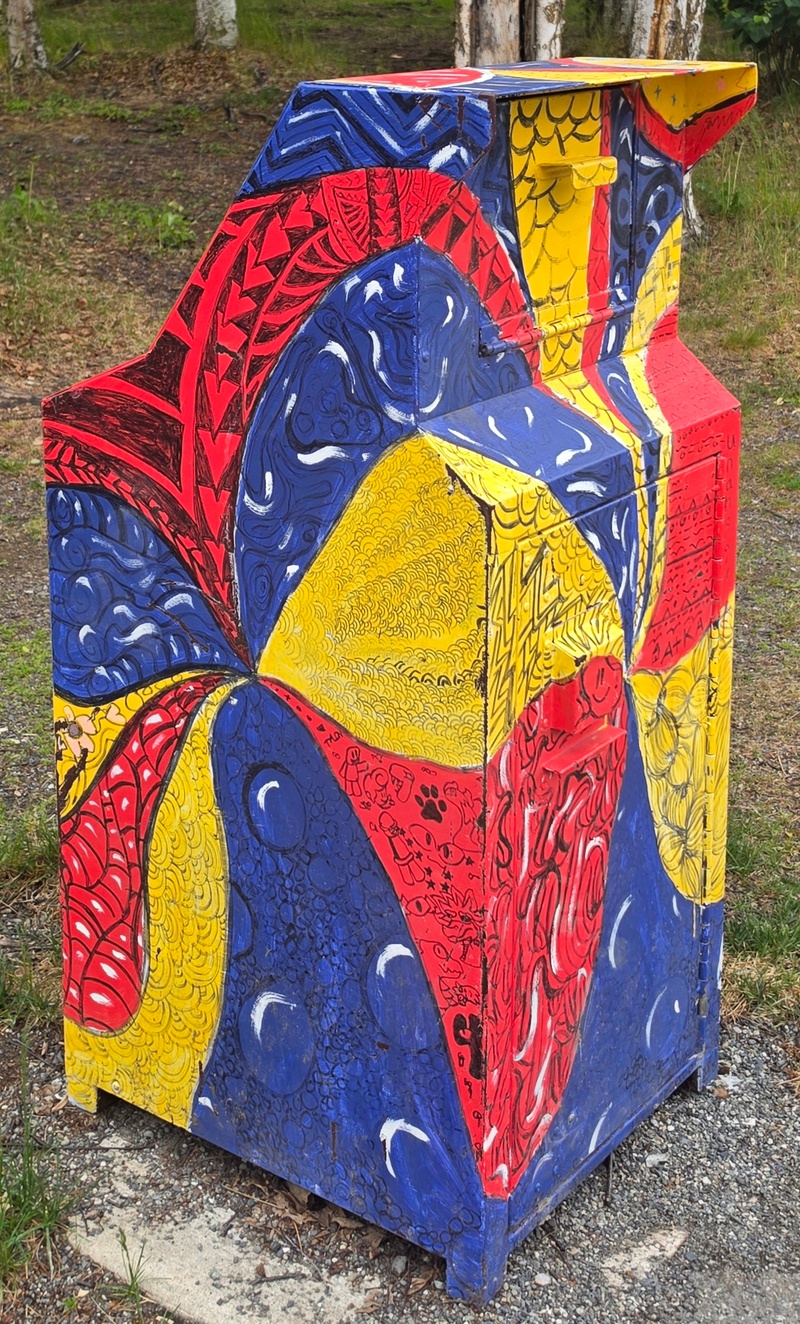 mural in Anchorage by artist unknown.