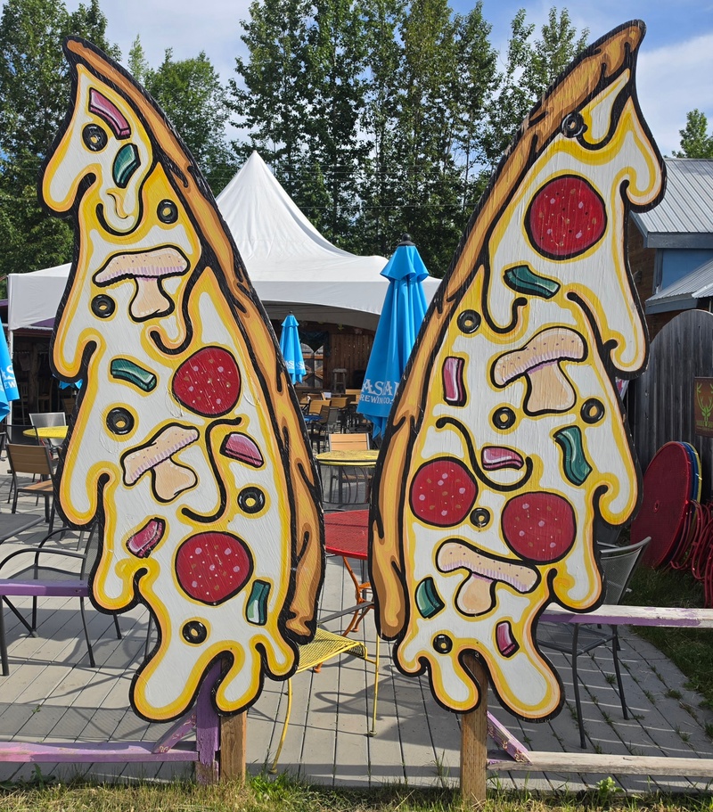 mural in Talkeetna by artist unknown.