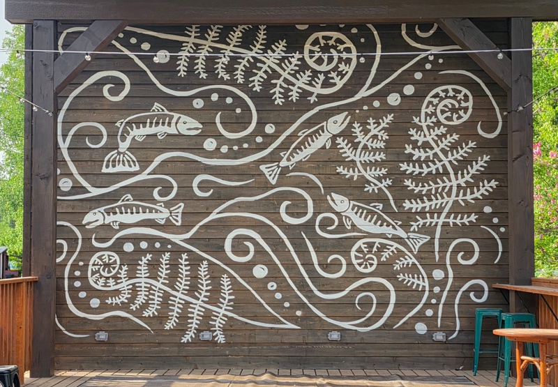 mural in Talkeetna by artist unknown.
