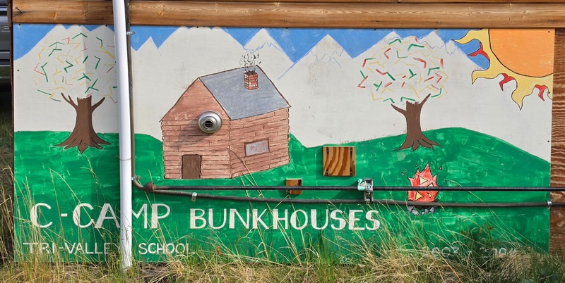 mural in Healy by artist unknown.