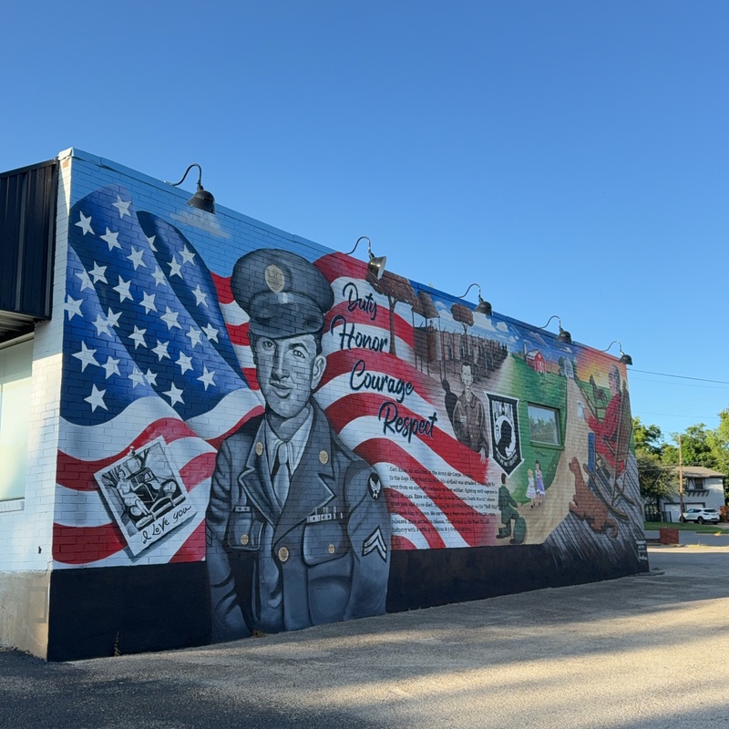 mural in Weatherford by artist unknown.