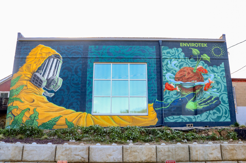 mural in Kansas City by artist Kobi Nolan.