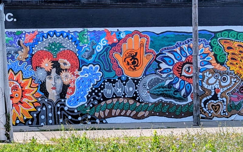 mural in Cleveland by artist unknown.