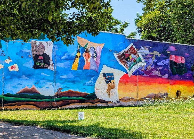 mural in Cleveland by artist unknown.