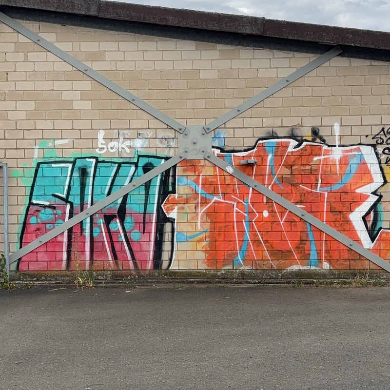 mural in Buseck by artist unknown.