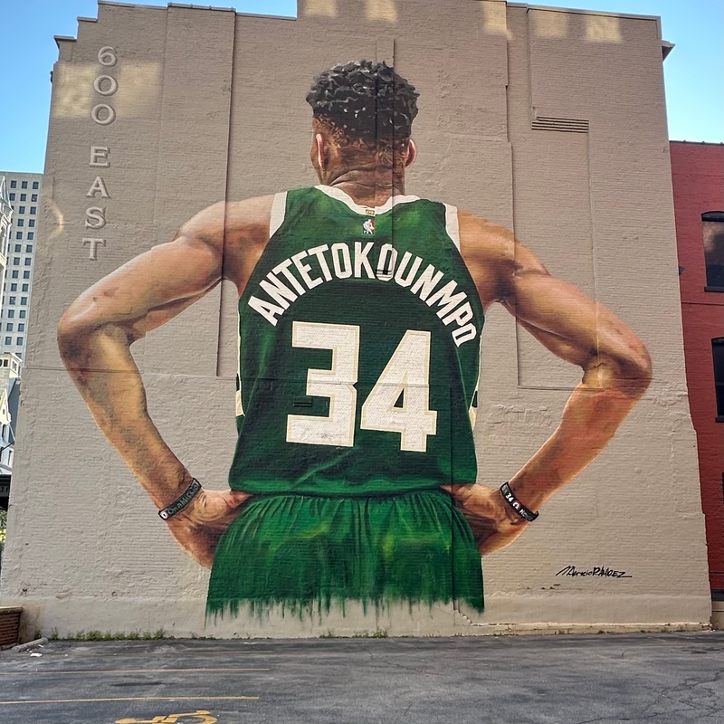 mural in Milwaukee by artist Mauricio Ramirez.