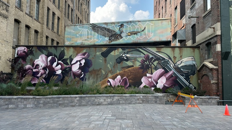 mural in Milwaukee by artist unknown.