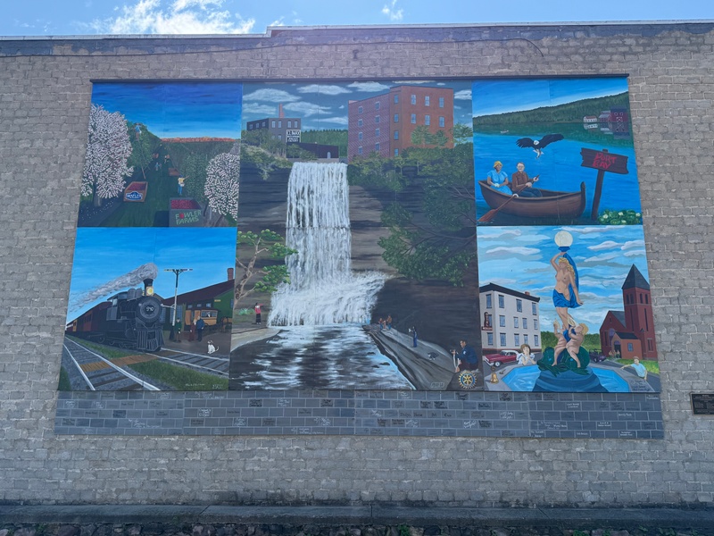 mural in Wolcott by artist unknown.