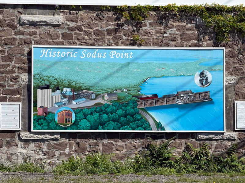 mural in Sodus Point by artist unknown.