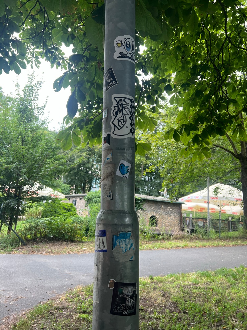 mural in Poznań by artist unknown.