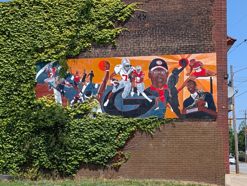 mural in Cleveland by artist unknown.