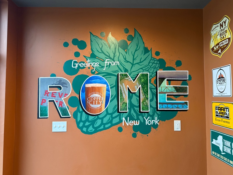 mural in Rome by artist unknown.