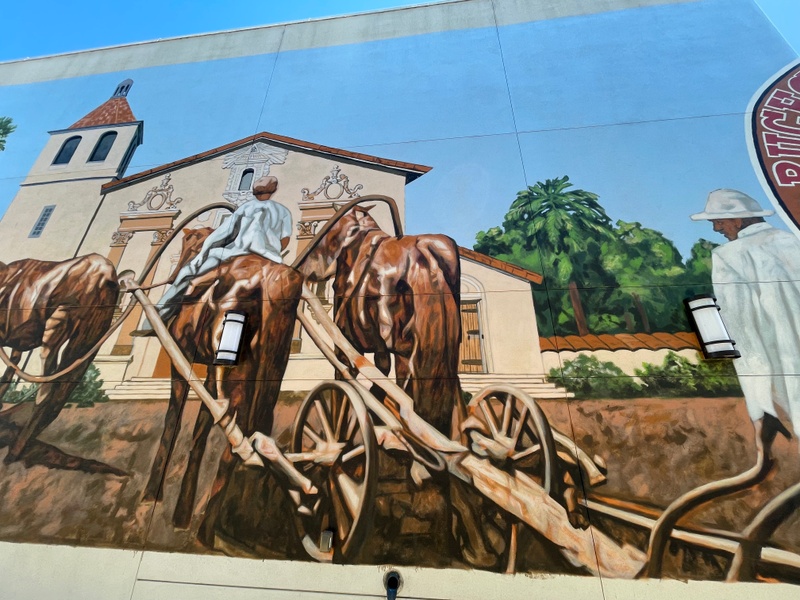 mural in Santa Clara by artist unknown.